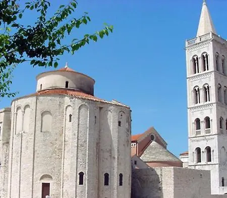 Jeta Studio & شقة