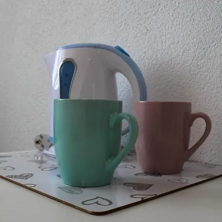 Jeta Studio & شقة زادار