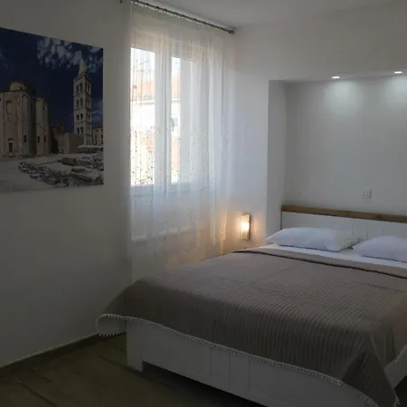 Jeta Studio & Apartment *
