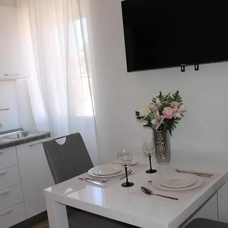 Apartment Jeta Studio & Zadar