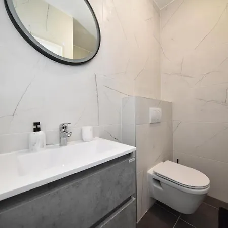 Jeta Studio & Apartment *
