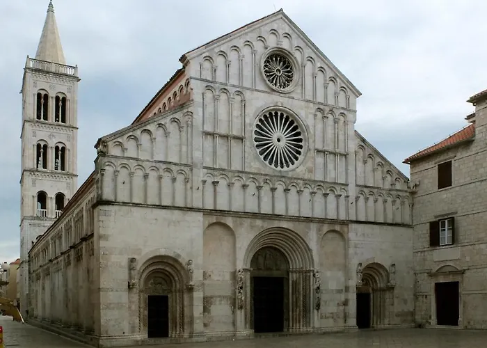 Jeta Studio&rooms Zara