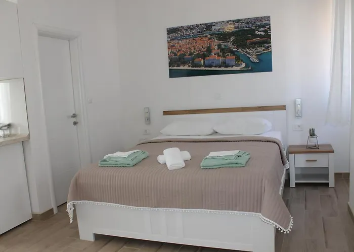 Jeta Studio&rooms Appartamento *