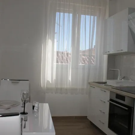 Jeta Studio & Apartamento Zadar