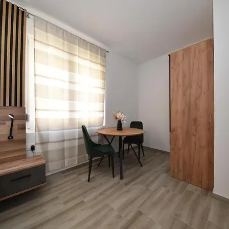 Apartamento Jeta Studio & *